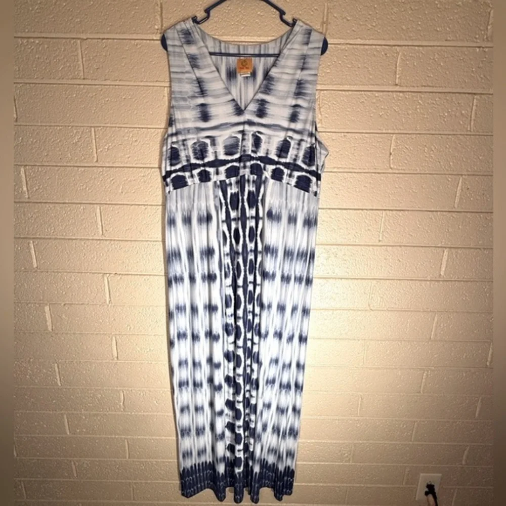 Ruby Rd. Navy and White Patterned Maxi Dress - Picture 1 of 5